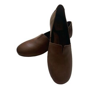 Women's BORN Sebra Slip On Shoes Size 6.5 US Soft Leather Camel Brown Stretch